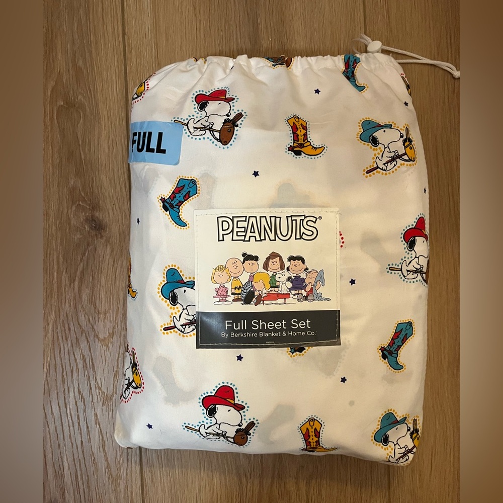 New Berkshire Peanuts Full Sheet Set
